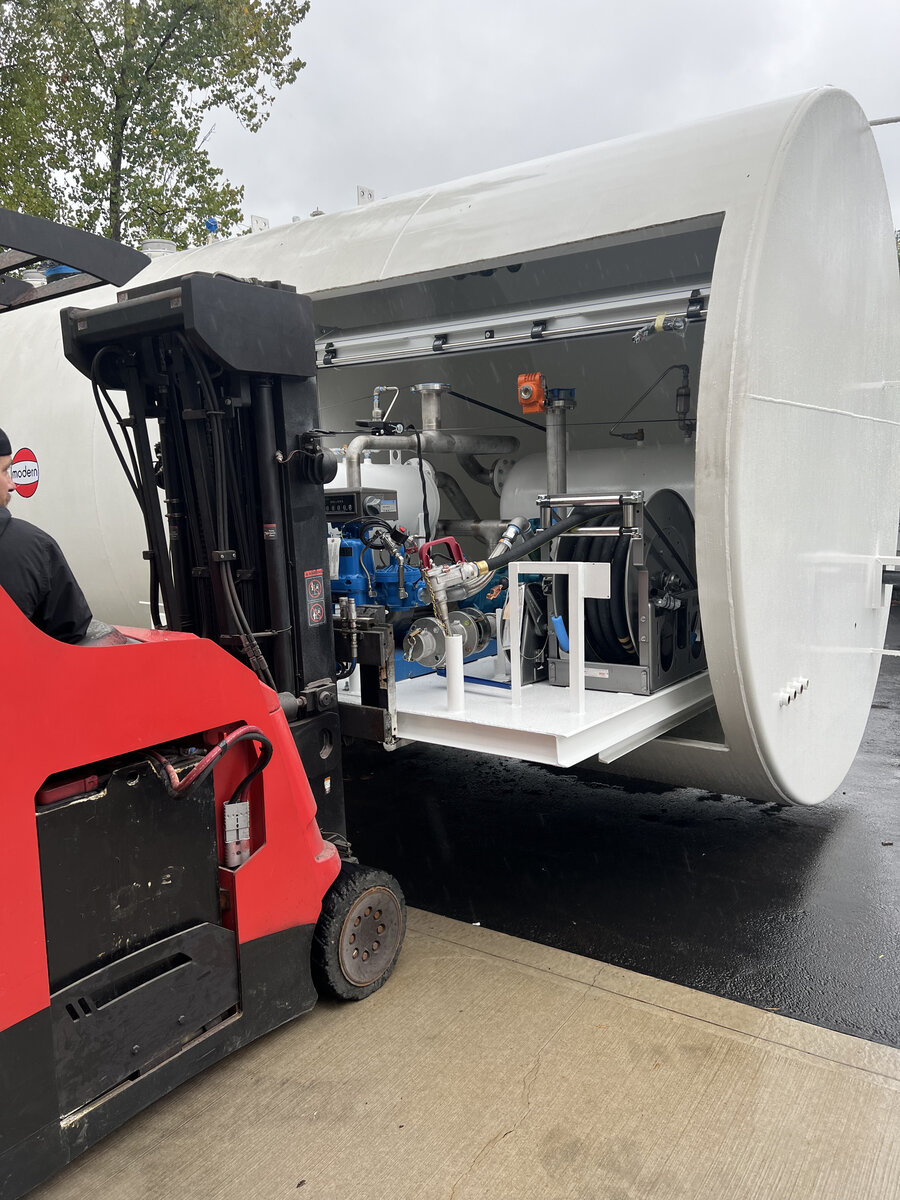 Aviation fuel system